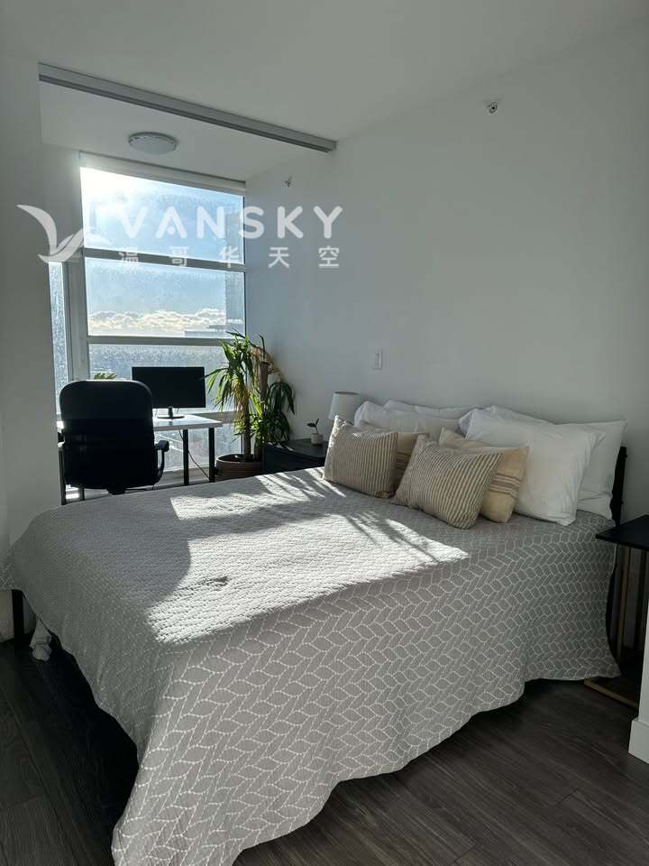 250701154351_1283 howe 8.jpg